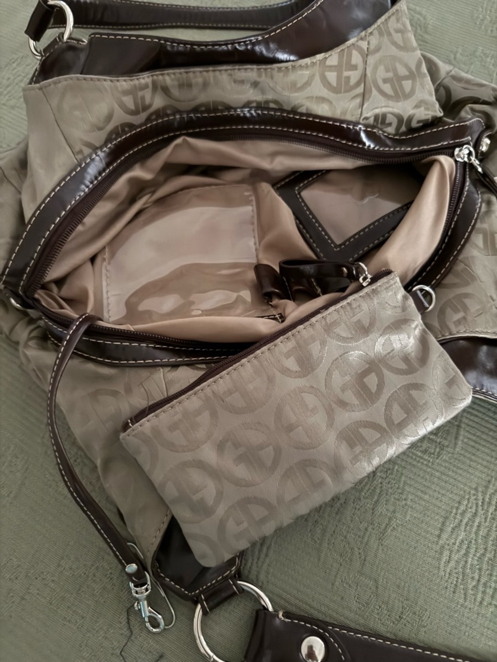 Gianni Bini Taupe Hobo with Dark Brown Trim - Picture 3 of 3